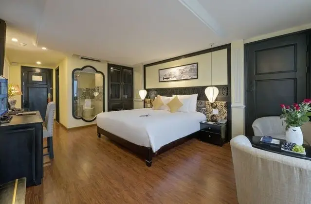 Deluxe Oda, Balkon, Bahçe Manzaralı
