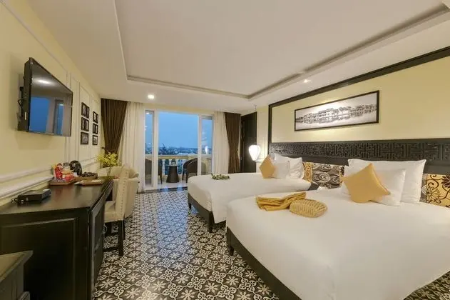 Deluxe Oda, Balkon, Bahçe Manzaralı