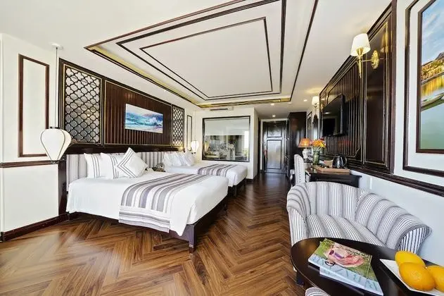 Premier Oda, Balkon