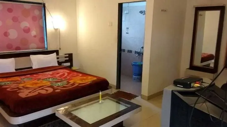 Deluxe Tek Büyük Yataklı Oda, 1 Çift Kişilik Yatak, Sigara İçilmez