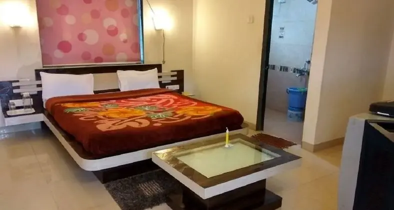 Deluxe Tek Büyük Yataklı Oda, 1 Çift Kişilik Yatak, Sigara İçilmez