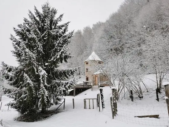 Dağ Evi, Özel Banyo (Pigeonnier)