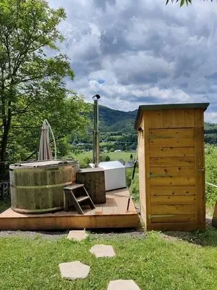 Dağ Evi, Özel Banyo (Pigeonnier)