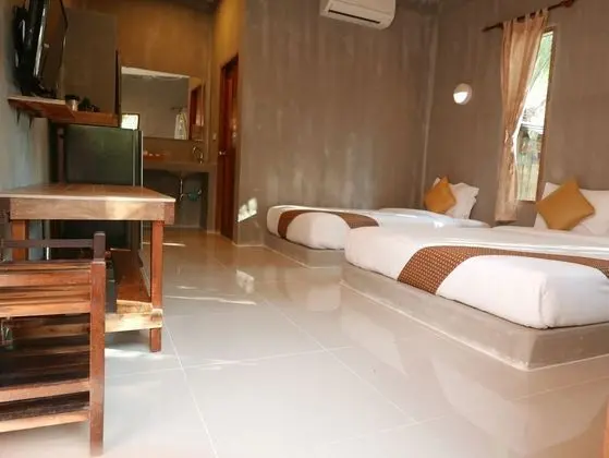 Deluxe Triple Room