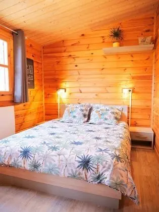 Family Kır Evi, Özel Banyo, Havuz Manzaralı (LE PETIT CHAMPIGNY)