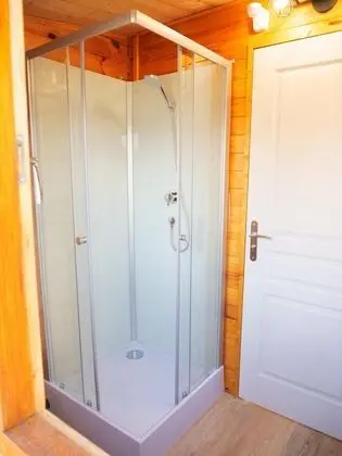 Family Kır Evi, Özel Banyo, Havuz Manzaralı (LE PETIT CHAMPIGNY)