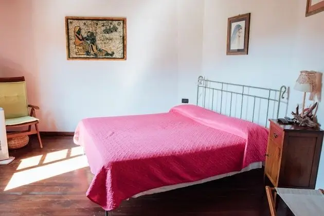 Basic Tek Büyük Yataklı Oda, Tepe Manzaralı