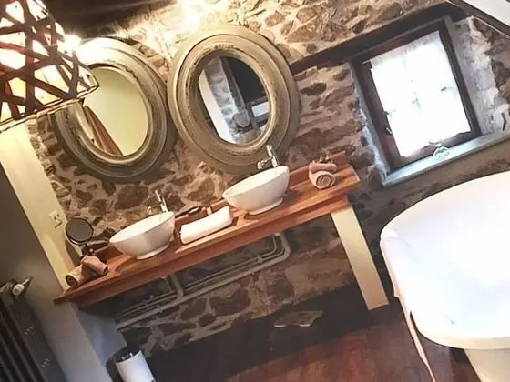 Superior Tek Büyük Yataklı Oda, Banyolu/Duşlu (Olive)