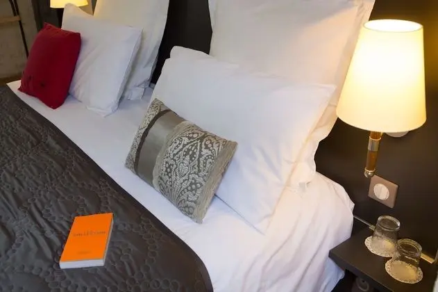 Superior Tek Büyük Yataklı Oda (Contempory)