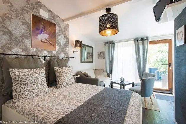 Tek Büyük Yataklı Oda (Baroque)