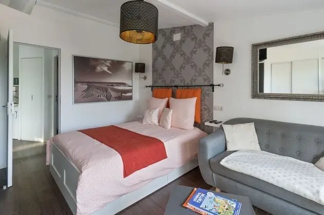 Tek Büyük Yataklı Oda (Baroque)