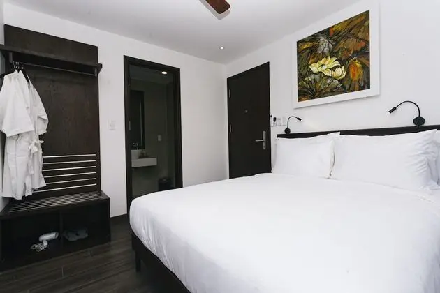 Luxury Tek Büyük Yataklı Oda