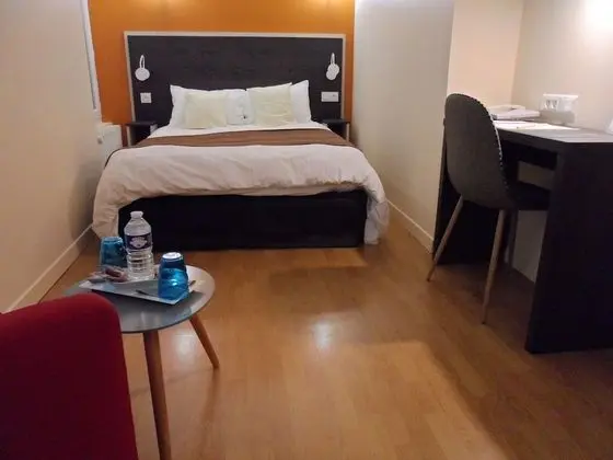 Tek Büyük Yataklı Oda, Banyolu/Duşlu