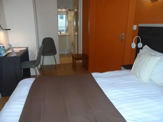 Tek Büyük Yataklı Oda, Banyolu/Duşlu