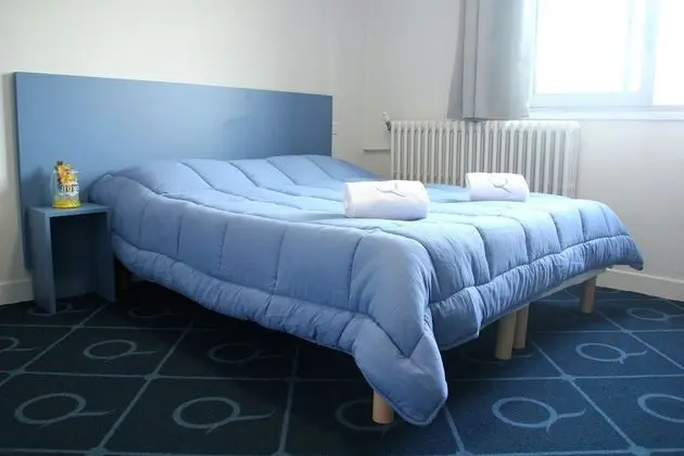 Economy Tek Büyük Yataklı Oda