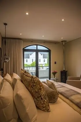 Luxury Oda, 1 En Büyük (King) Boy Yatak