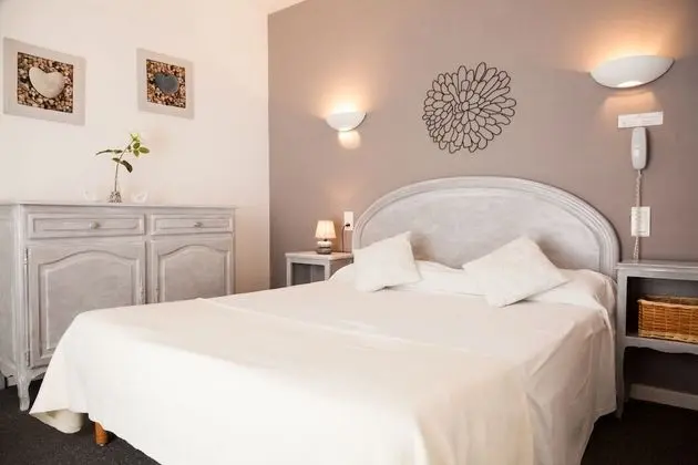 Classic Tek Büyük Yataklı Oda