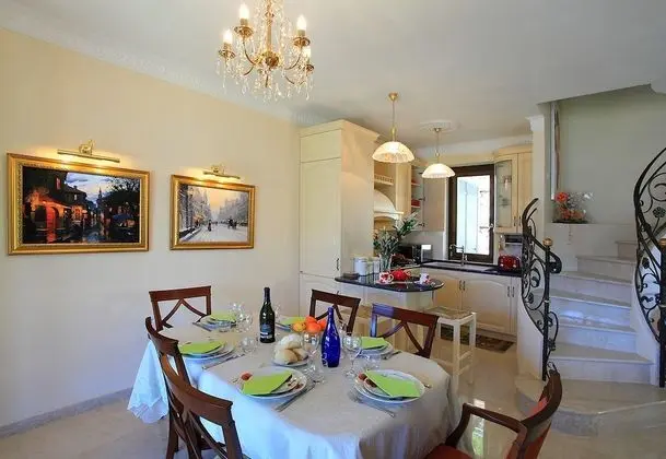 Family Villa, Birden Çok Yatak, Bahçeli (Le Petit Palais Villa)
