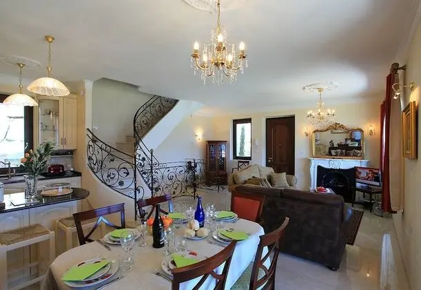 Family Villa, Birden Çok Yatak, Bahçeli (Le Petit Palais Villa)