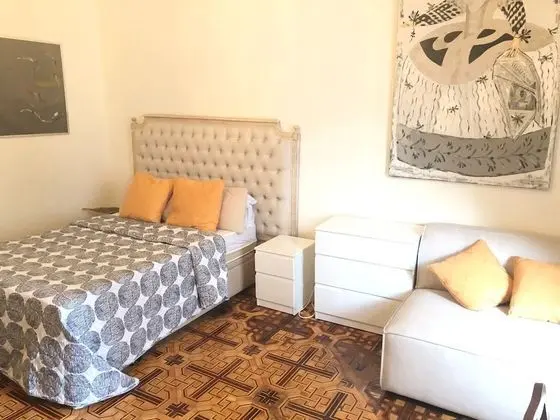 Tek Büyük Yataklı Oda
