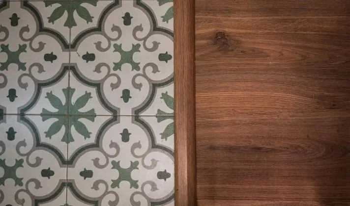 Tek Büyük Yataklı Oda, Balkon, Şehir Manzaralı