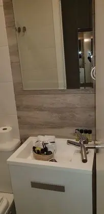 Economy Tek Büyük Yataklı Oda