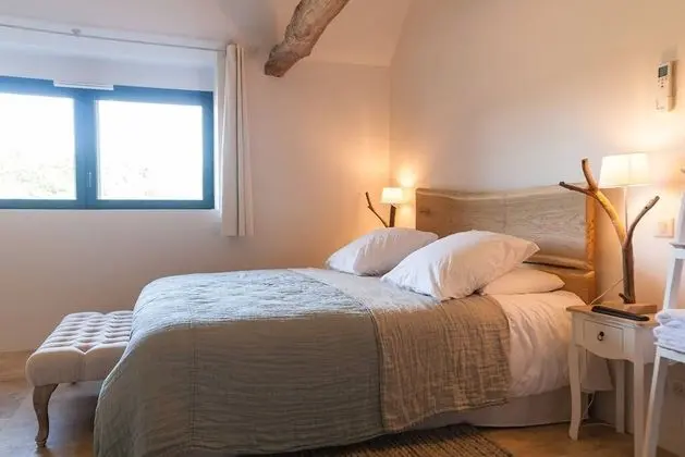 Tek Büyük Yataklı Oda, Özel Banyo (Chambre 3)