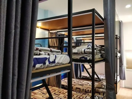Ortak Ranzalı Oda, Karma Ranzalı Oda (Bed in 8-bed)