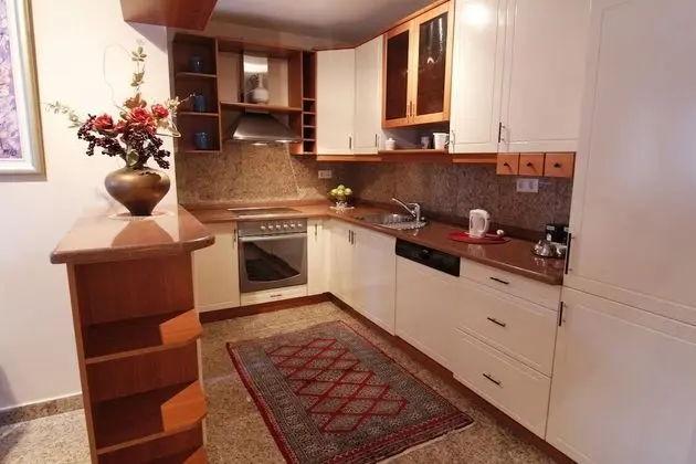 Apart Daire, Balkon
