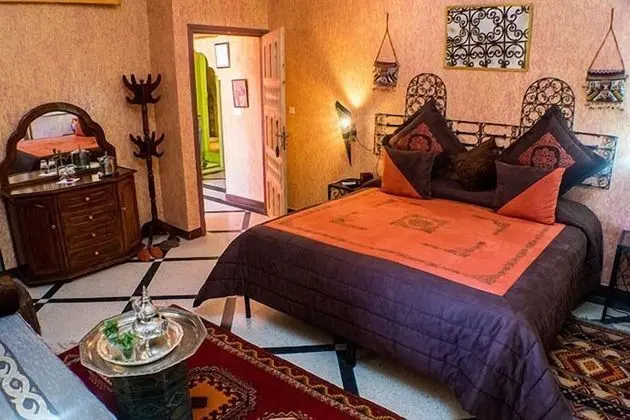 Tek Büyük Yataklı Oda, 1 Çift Kişilik Yatak