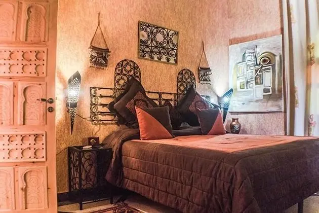 Tek Büyük Yataklı Oda, 1 Çift Kişilik Yatak