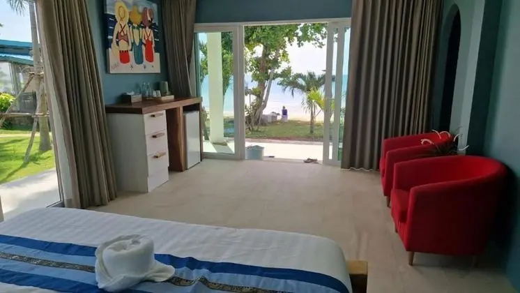 Deluxe Tek Büyük Yataklı Oda, Deniz Manzaralı