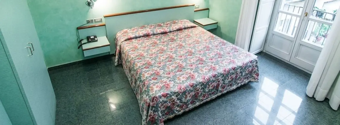 Standard Üç Kişilik Oda