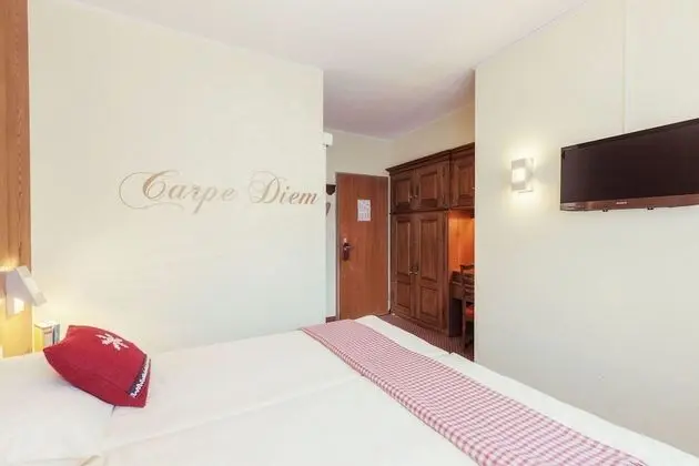 Tek Büyük veya İki Ayrı Yataklı Oda