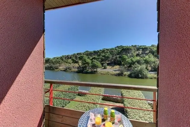 Premium Tek Büyük Yataklı Oda