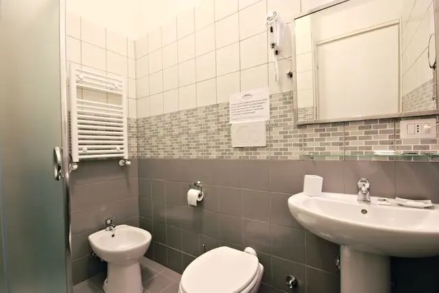 Comfort Üç Kişilik Oda, Özel Banyo