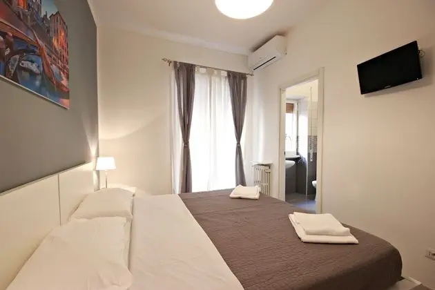 Tek Büyük veya İki Ayrı Yataklı Oda, Özel Banyo