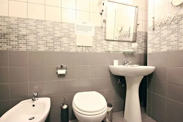 Üç Kişilik Oda, Özel Banyo