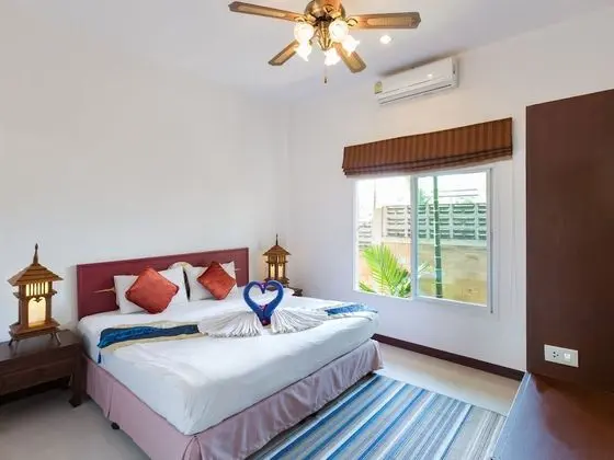 Deluxe Villa with Pool View