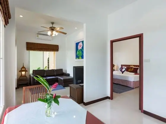 Suite Villa Pool  Access