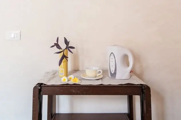 Design Üç Kişilik Oda, 3 Tek Kişilik Yatak, Özel Banyo, Şehir Manzaralı (Lavanda)