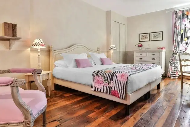 Superior Tek Büyük Yataklı Oda