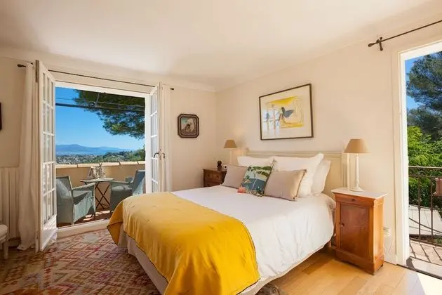 Tek Büyük Yataklı Oda, Teras, Deniz Manzaralı (Sirocco)