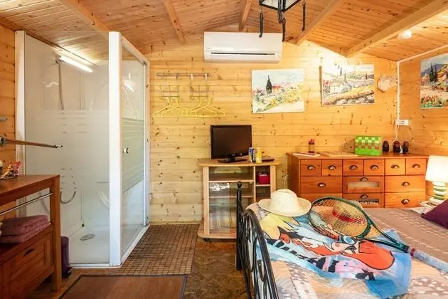 Basic Tek Büyük Yataklı Oda