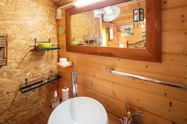 Basic Tek Büyük Yataklı Oda