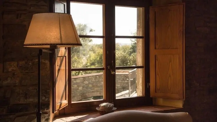 Classic Tek Büyük Yataklı Oda