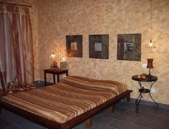 Dört Kişilik Oda, Bahçe Manzaralı