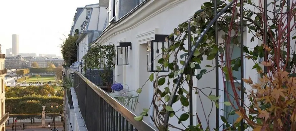 Süit, Balkon
