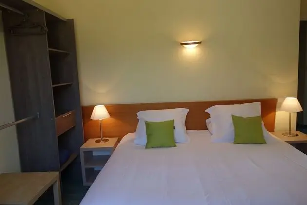 Standard Tek Büyük veya İki Ayrı Yataklı Oda, Teras