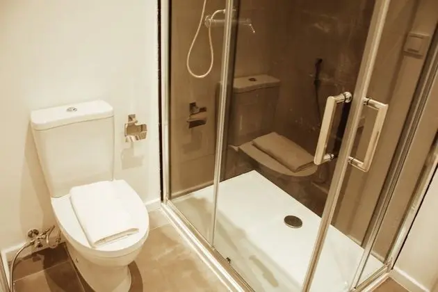 Classic Comfort Room